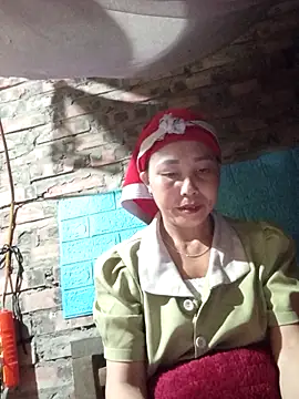 Snapshot of lena-cute chatting on February 2026 10:28:02 PM lena-cute online show from February 2026 10:28:02 PM