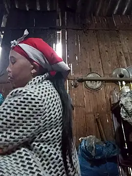 Snapshot of lena-cute chatting on February 2026 12:34:02 AM lena-cute online show from February 2026 12:34:02 AM