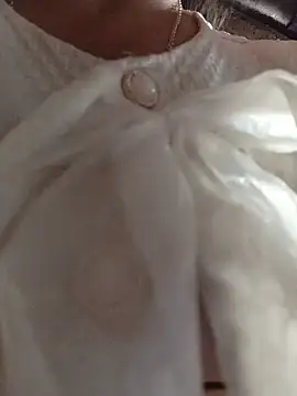 lena-cute online show from May 2026 02:51:02 AM