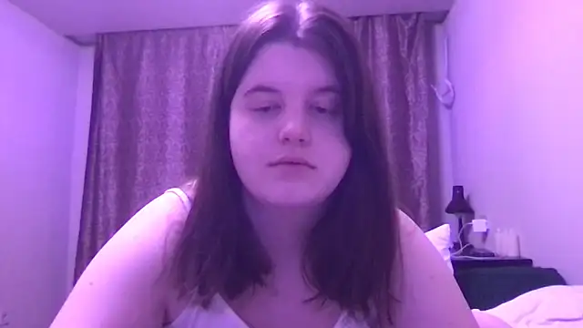 Snapshot of KristiFoxy chatting on February 2026 10:07:01 PM KristiFoxy online show from February 2026 10:07:01 PM