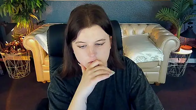 KristiFoxy online show from May 2026 06:49:02 PM