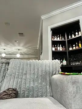 xxlivecouple online show from February 2026 06:37:01 AM