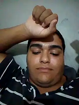 Pensecomorei online show from February 2026 09:38:01 PM