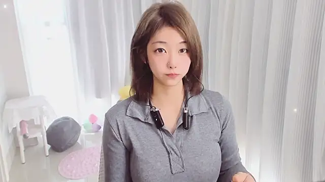 hotgirl0111 online show from May 2026 07:35:02 AM