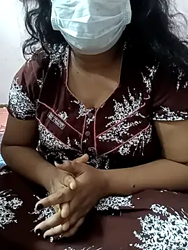 Maturecouple225 online show from February 2026 05:18:02 PM