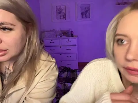 Snapshot of AidraLegend chatting on February 2026 06:24:02 PM AidraLegend online show from February 2026 06:24:02 PM