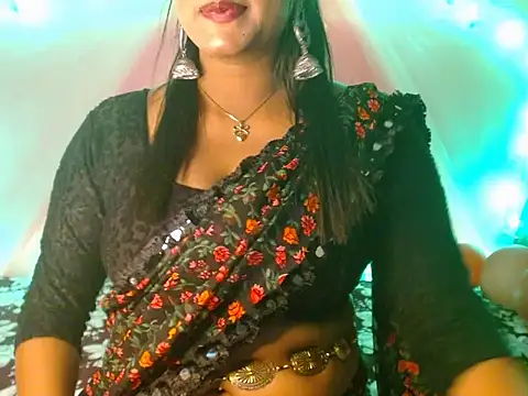 Snapshot of LIZNA_0 chatting on February 2026 05:21:01 PM LIZNA 0 online show from February 2026 05:21:01 PM