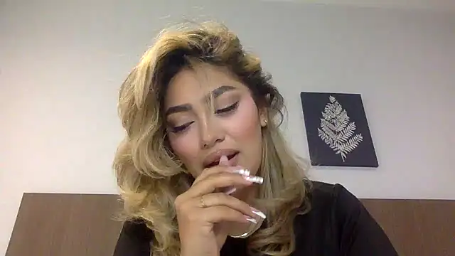 Maddy Beluci online show from July 2026 08:45:01 AM