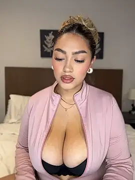 Maddy Beluci online show from July 2026 03:26:01 AM
