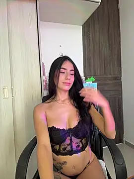 Snapshot of Juanitaa04 chatting on February 2026 04:27:02 PM Juanitaa04 online show from February 2026 04:27:02 PM