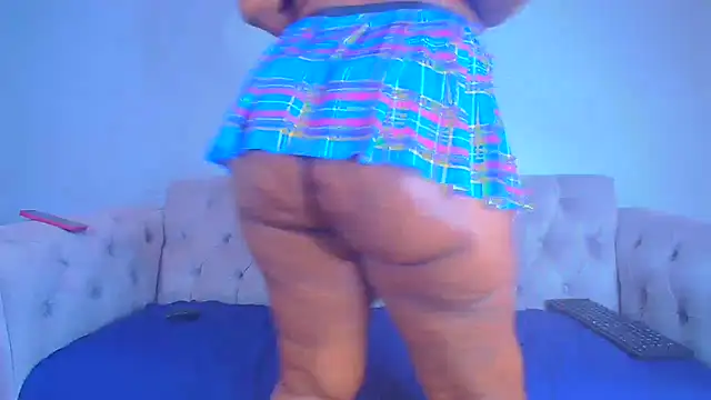 CreamyCurves online show from May 2026 06:21:02 AM