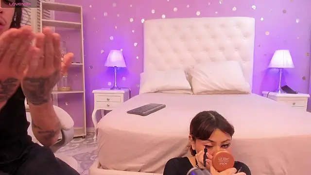 Snapshot of Goldentemptation_ chatting on March 2026 07:51:02 PM Goldentemptation online show from March 2026 07:51:02 PM