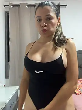 ANDREA04  online show from February 2026 03:13:01 AM