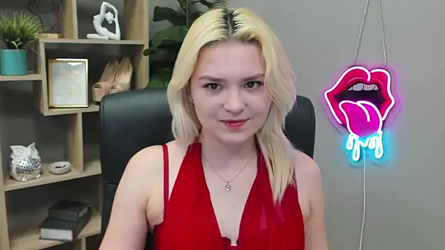 SweetLilyxo online show from March 2026 07:34:02 AM
