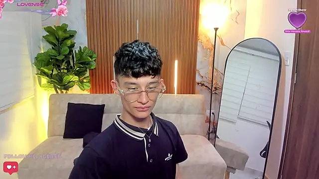 Patrick Howland  online show from April 2026 09:56:02 PM