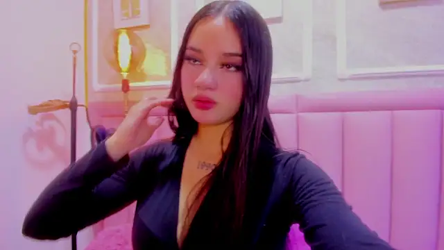 Snapshot of Raven_love chatting on April 2026 01:50:02 PM Raven love online show from April 2026 01:50:02 PM