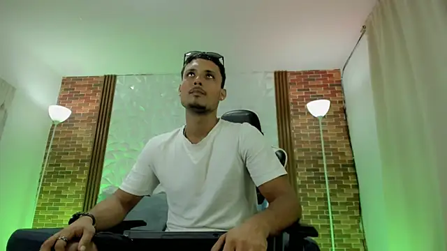 The twinks  online show from February 2026 04:08:01 AM