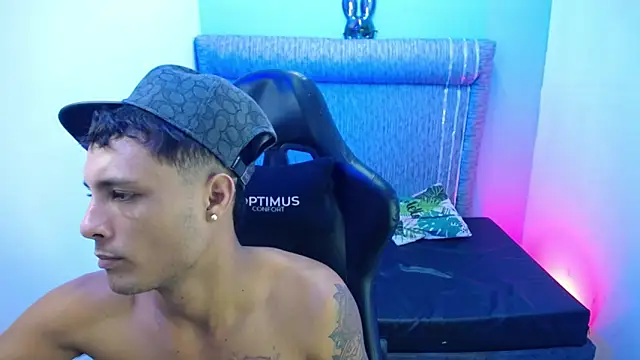 The twinks  online show from February 2026 03:51:02 AM