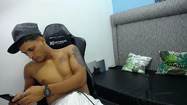 The twinks  online show from February 2026 03:15:02 AM