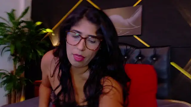 Snapshot of serena_kournikova chatting on February 2026 09:48:02 PM serena kournikova online show from February 2026 09:48:02 PM