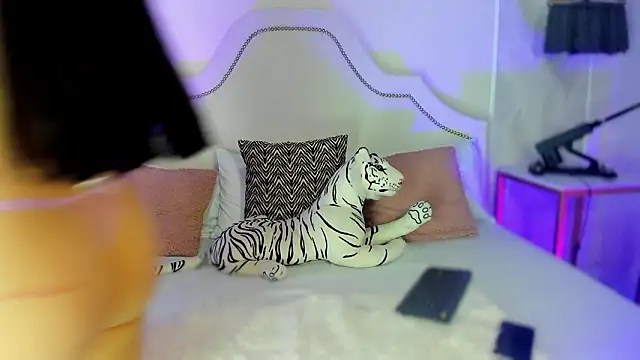 niicole garner online show from February 2026 03:10:01 PM