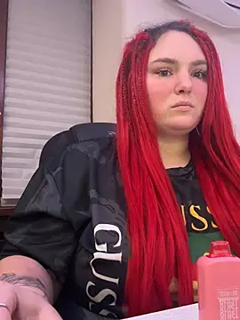 Esteri Moon online show from February 2026 05:38:01 PM