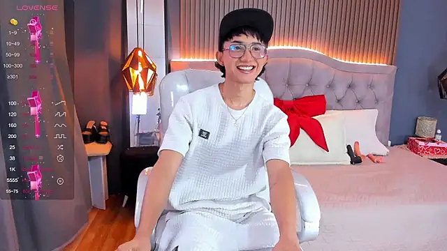 Noa 03 online show from June 2026 06:20:02 PM