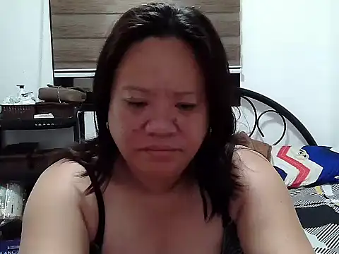 yummychubby29 online show from February 2026 09:16:02 PM