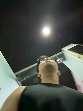 lucas-N888 online show from February 2026 05:12:02 AM