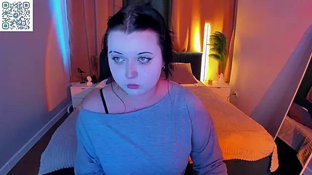 Kira G0ld online show from May 2026 09:03:01 AM