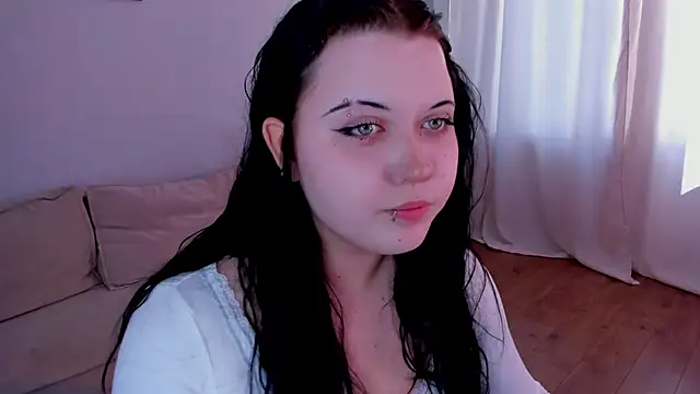 Kira G0ld online show from May 2026 09:03:02 AM