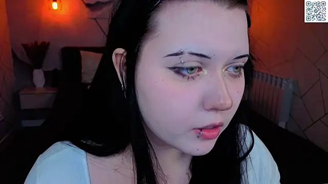 Kira G0ld online show from May 2026 09:03:02 AM