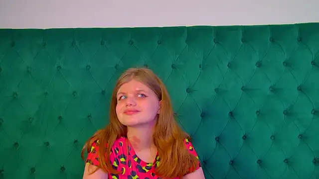 ChloeHalses online show from April 2026 05:12:02 AM