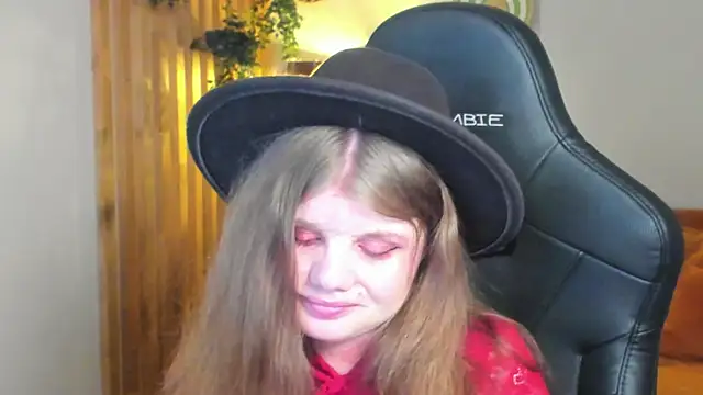 ChloeHalses online show from May 2026 05:07:02 PM