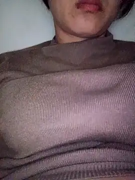 Snapshot of Anna-222 chatting on February 2026 07:21:02 AM Anna-222 online show from February 2026 07:21:02 AM