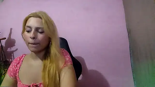 Snapshot of JolynRegener chatting on February 2026 02:51:01 AM JolynRegener online show from February 2026 02:51:01 AM