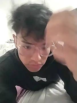 Snapshot of TheDuki33 chatting on February 2026 03:54:01 PM TheDuki33 online show from February 2026 03:54:01 PM