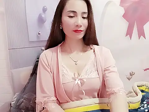 Hello-Kitty001 online show from February 2026 07:35:02 AM