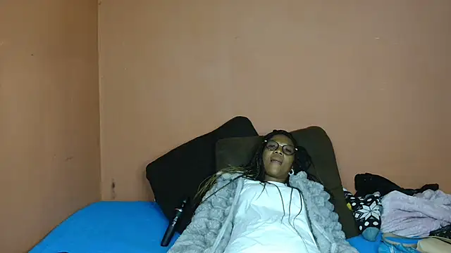 ForeverSexy  online show from May 2026 04:02:01 PM