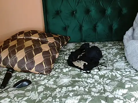 ForeverSexy  online show from July 2026 04:37:02 AM