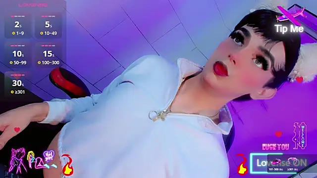 Maddye Fox online show from June 2026 03:30:02 AM
