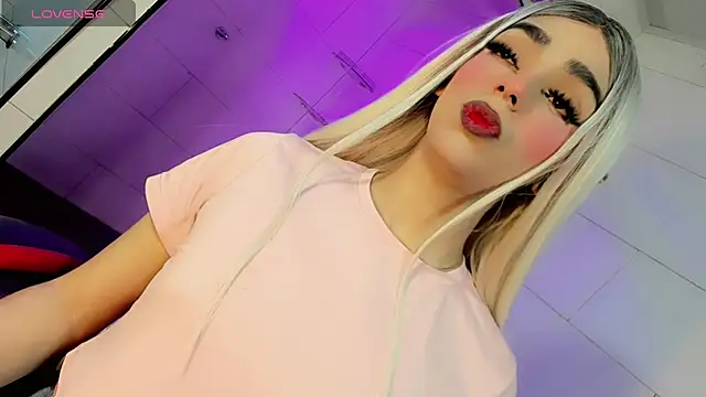 Maddye Fox online show from July 2026 03:30:01 AM