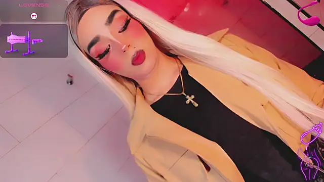 Maddye Fox online show from July 2026 03:01:01 AM