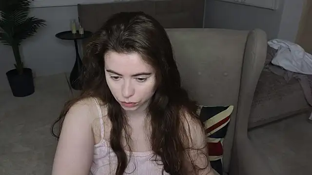Snapshot of LovingWhisperr chatting on April 2026 01:23:02 AM LovingWhisperr online show from April 2026 01:23:02 AM