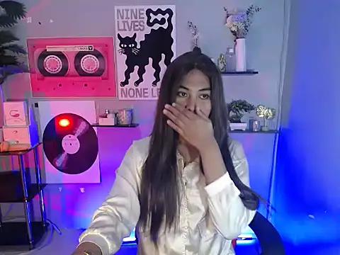 Snapshot of im_ur_hugecock chatting on April 2026 11:54:01 PM im ur hugecock online show from April 2026 11:54:01 PM