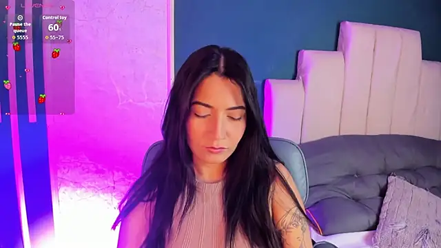 Adrienne   online show from April 2026 05:36:01 PM