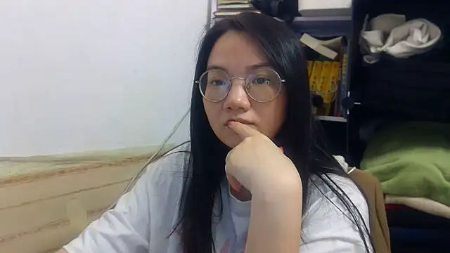 xiaoxiaowan11 online show from March 2026 11:06:01 AM