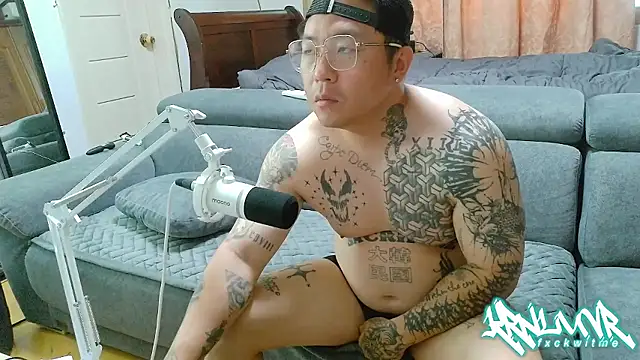 fxckuno online show from June 2026 04:13:01 AM