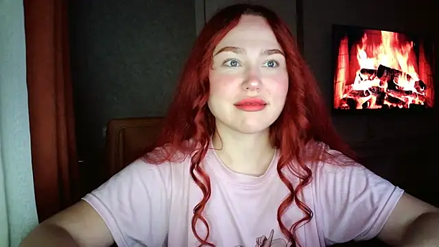 Snapshot of LolaaMint_ chatting on May 2026 02:12:02 PM LolaaMint online show from May 2026 02:12:02 PM