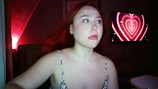 Snapshot of LolaaMint_ chatting on May 2026 03:06:02 PM LolaaMint online show from May 2026 03:06:02 PM